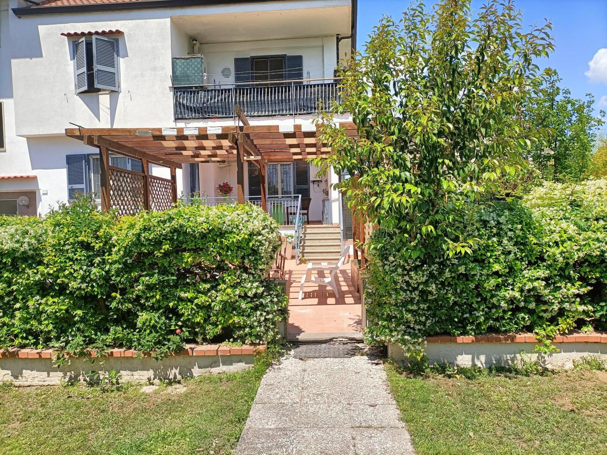 Il Giardino Degli Ulivi * Giugliano In Campania